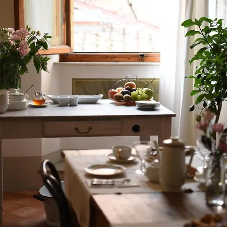 1550 Residenza D'epoca Bed & Breakfast 3*
