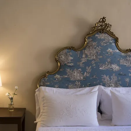 1550 Residenza D'epoca Bed & Breakfast 4*
