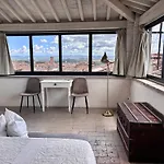 1550 Residenza D'epoca سيينا