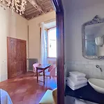 1550 Residenza D'epoca فندق مبيت وإفطار سيينا