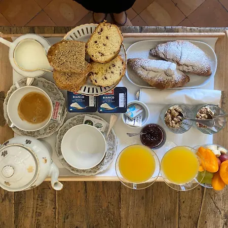 1550 Residenza D’epoca 4* Siena